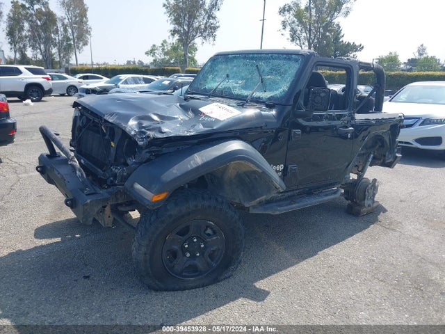 1C4GJXAN8JW229376 Jeep Wrangler Sport 4x4