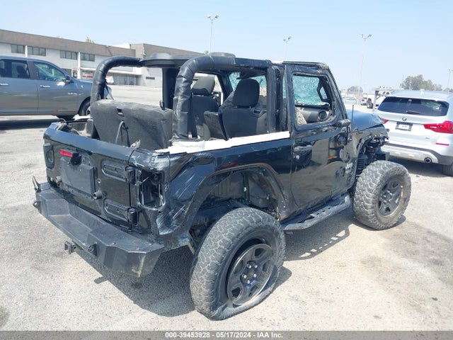 1C4GJXAN8JW229376 Jeep Wrangler Sport 4x4