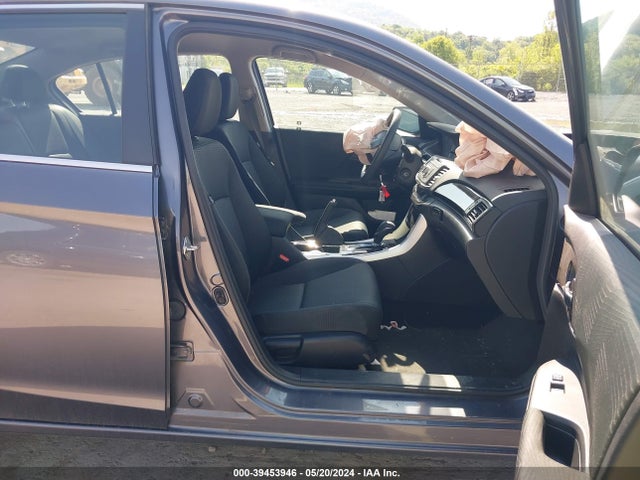 Honda ACCORD LX 2017 1HGCR2F3XHA135798 Image 5
