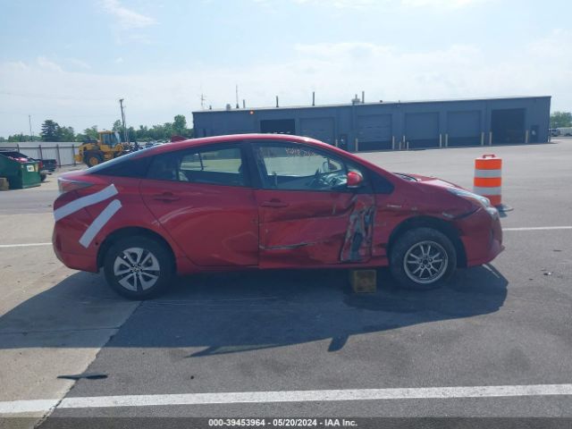 JTDKARFU0H3530712 Toyota Prius Four