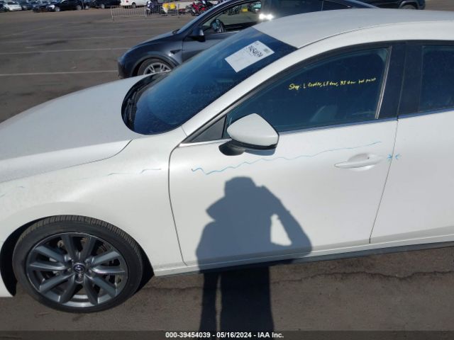 JM1BPAKL6M1336995 Mazda Mazda3 Select