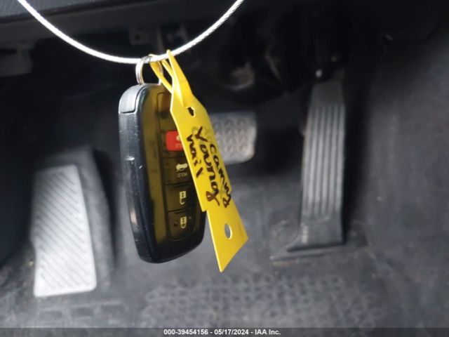 4T1B61HK8JU044644 Toyota CAMRY XSE
