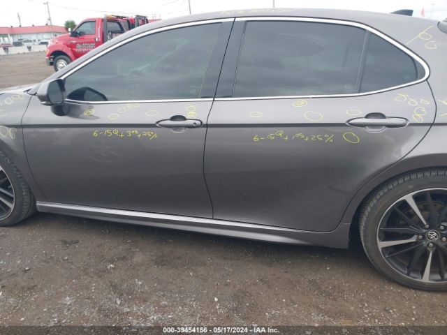 4T1B61HK8JU044644 Toyota CAMRY XSE
