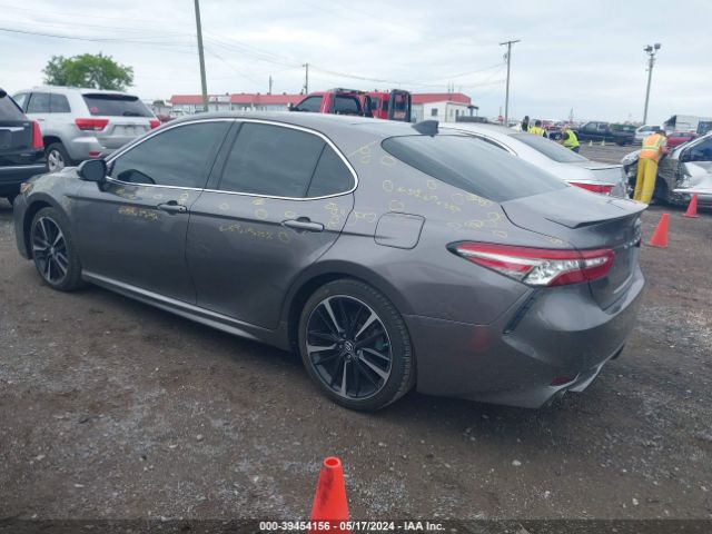 4T1B61HK8JU044644 Toyota CAMRY XSE