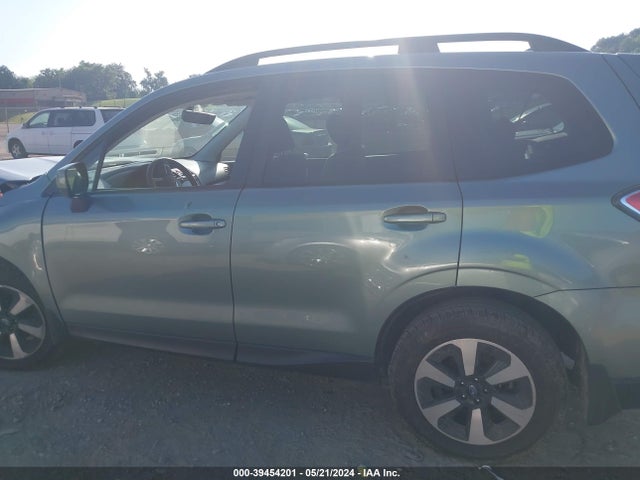 Subaru Forester 2.5i Premium 2017 JF2SJAEC3HH578901 Image 14