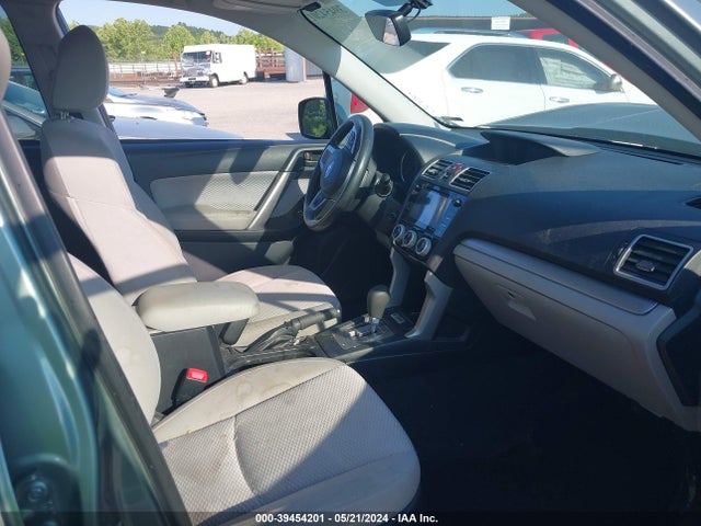 Subaru Forester 2.5i Premium 2017 JF2SJAEC3HH578901 Image 5