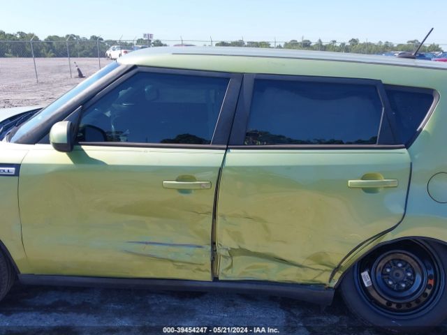 KNDJN2A24G7840916 KIA Soul