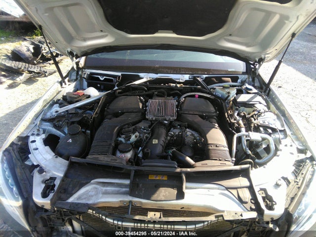 55SWF6GB8FU021268 Mercedes-Benz C 400 4matic