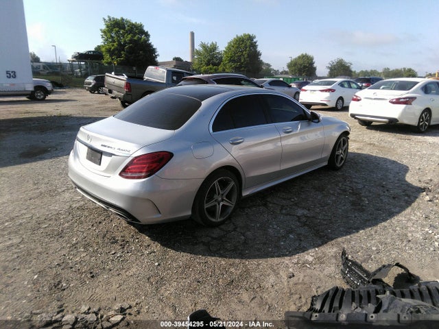 55SWF6GB8FU021268 Mercedes-Benz C 400 4matic