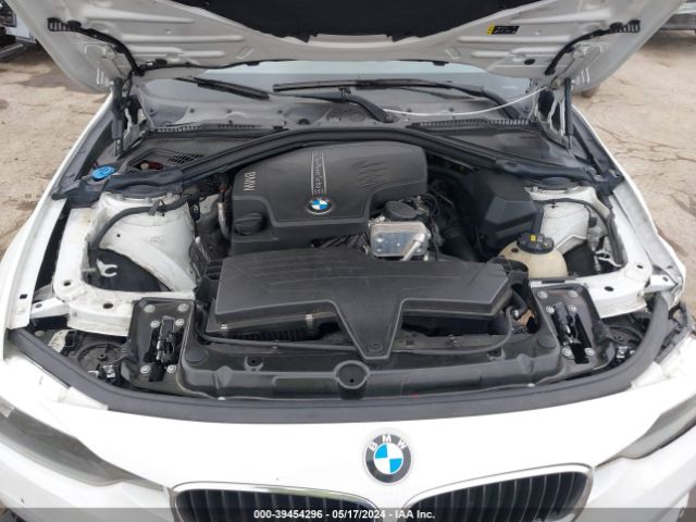 WBA8E1G38HNU16920 BMW 320i