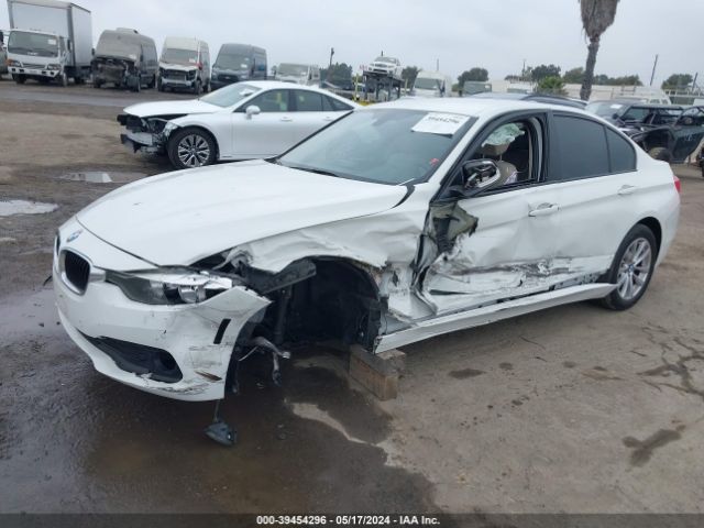 WBA8E1G38HNU16920 BMW 320i