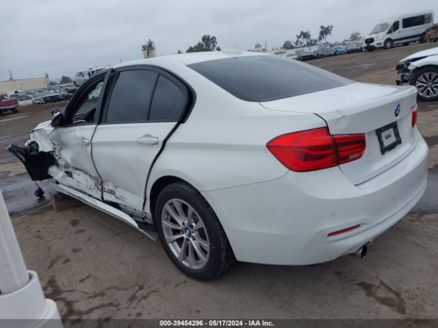 WBA8E1G38HNU16920 BMW 320i