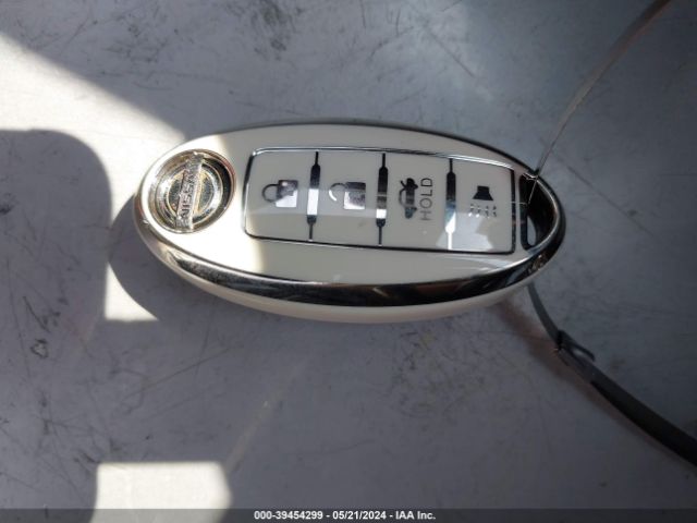 1N4AA6AP3GC449400 Nissan Maxima 3.5 Sr