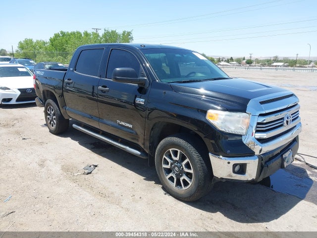 Toyota Tundra Sr5 5.7l V8 2017 5TFDW5F19HX639655 zdjęcie główne