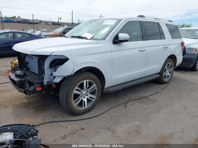 Ford Expedition Limited 2024 1FMJU1K82REA48449 Image 2
