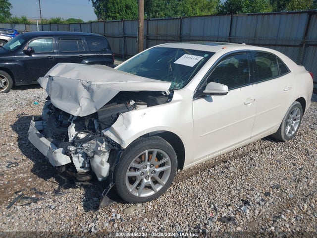 Chevrolet MALIBU 1LT 2014 1G11C5SLXEF150470 Image 2