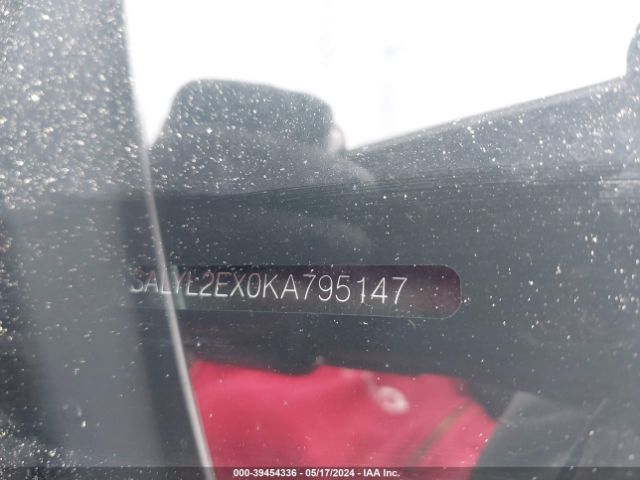 SALYL2EX0KA795147 Land Rover Range Rover Velar P250 R-dynamic Se