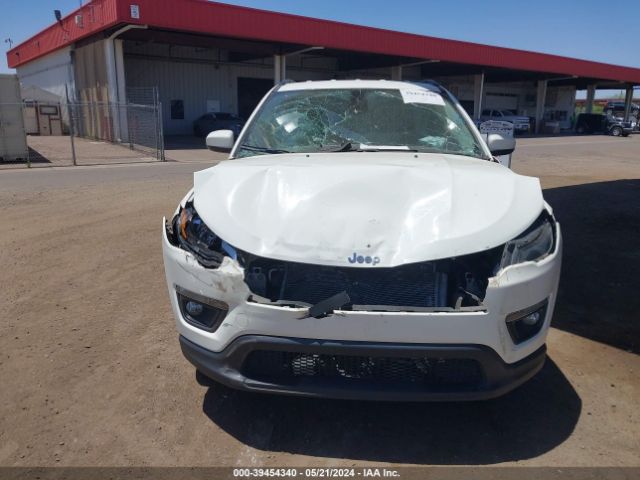 3C4NJCBBXLT147405 Jeep Compass Latitude Fwd