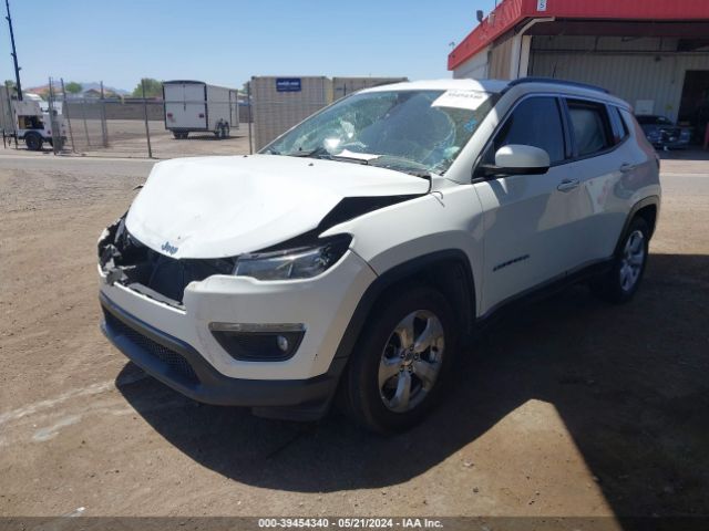 3C4NJCBBXLT147405 Jeep Compass Latitude Fwd
