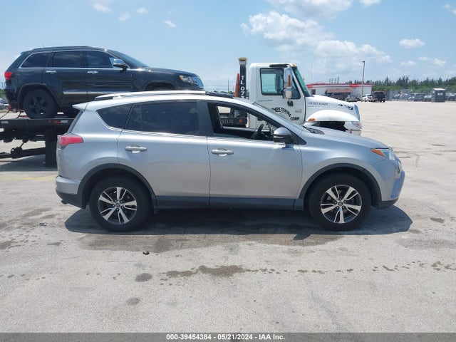 Toyota Rav4 Xle 2017 2T3RFREV7HW550737 Image 13