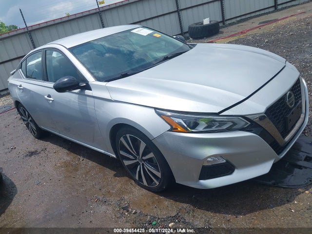 2019 1N4BL4CV5KC144228 main image