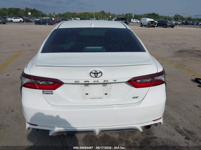 Toyota CAMRY SE 2022 4T1G11AK3NU637946 Image 16