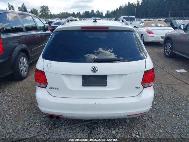 3VWPL7AJ9EM600801 Volkswagen Jetta Sportwagen 2.0l Tdi