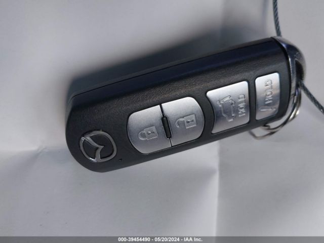 JM3TCBEY5G0118965 Mazda Cx-9 Signature