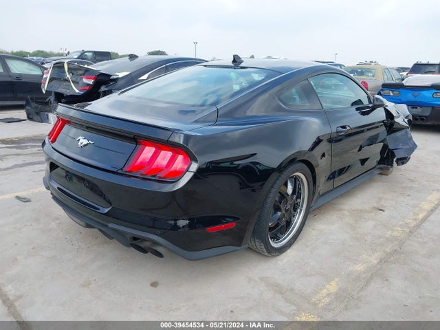 Ford Mustang Ecoboost Premium Fastback 2022 1FA6P8TH8N5140335 Image 4