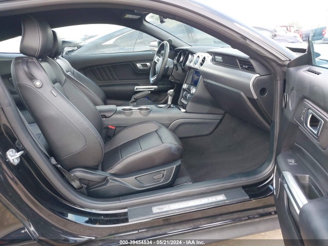 Ford Mustang Ecoboost Premium Fastback 2022 1FA6P8TH8N5140335 Image 5