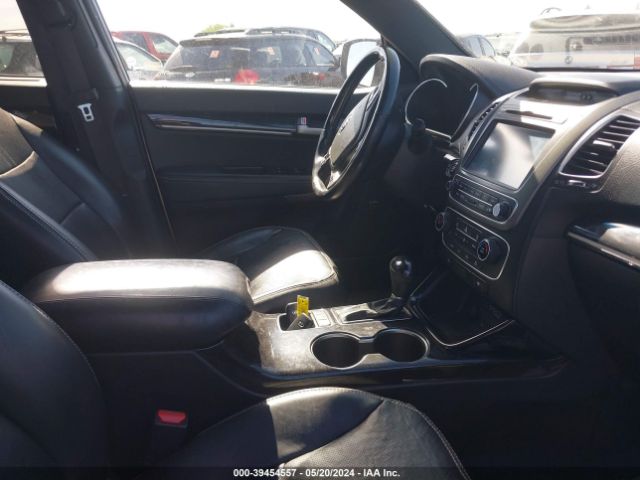 5XYKWDA74FG642704 KIA Sorento Limited V6
