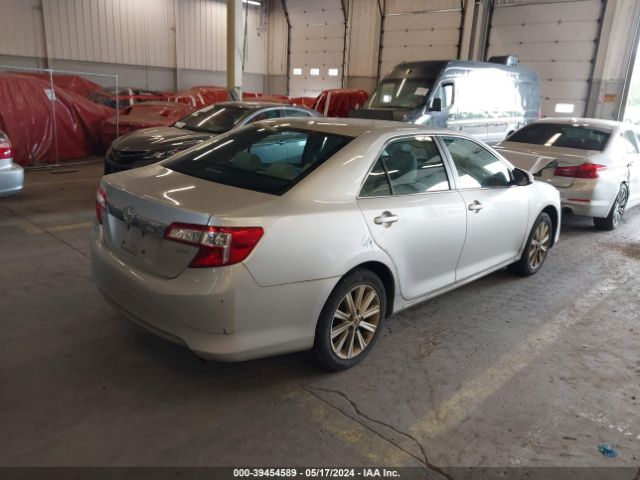 4T1BF1FK5EU818826 Toyota CAMRY XLE