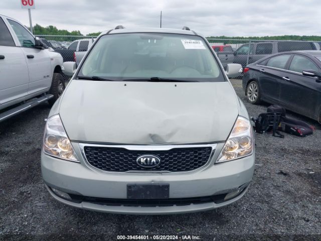 KNDMH4C79E6582520 KIA SEDONA EX