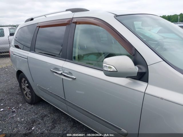 KNDMH4C79E6582520 KIA SEDONA EX