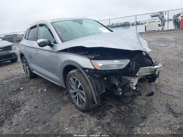 2022 AUDI Q5 WA1GAAFY7N2064461 Photo 0