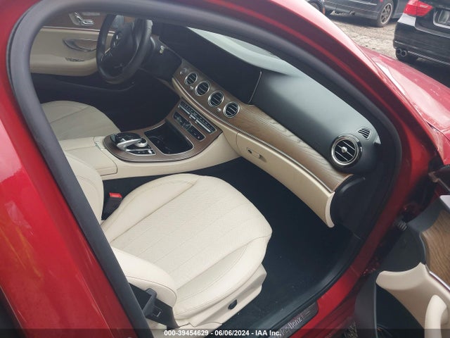 Mercedes-Benz E 300 2018 WDDZF4JB4JA377302 Image 5