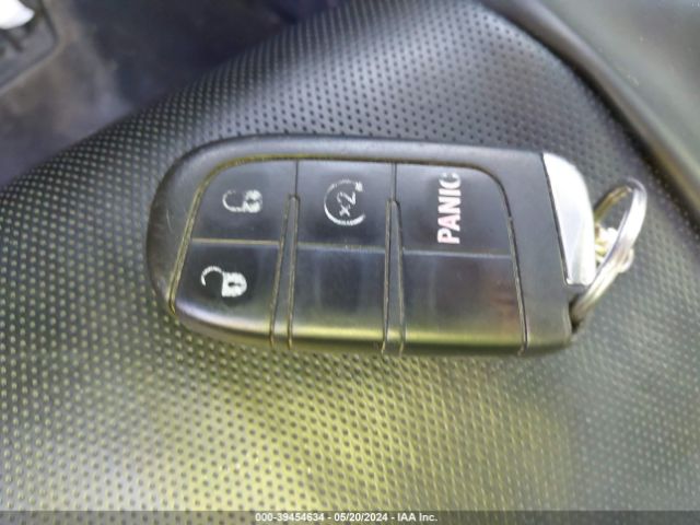 ZACNJBBB1KPJ85733 Jeep Renegade Altitude 4x4