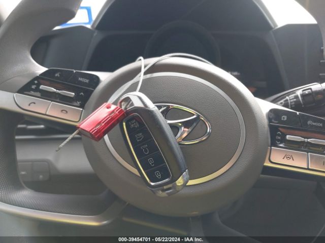 5NPLM4AG7MH003703 Hyundai ELANTRA SEL