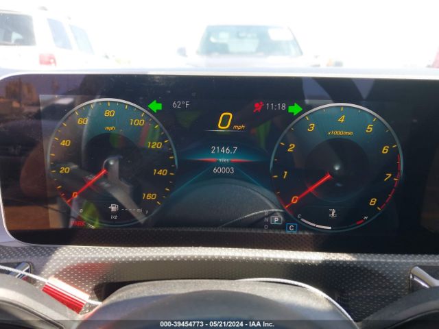 WDD3G4FBXKW020755 Mercedes-Benz A 220 4matic