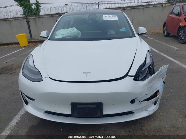 Tesla Model 3 Rear-wheel Drive 2022 5YJ3E1EA3NF143006 Image 12