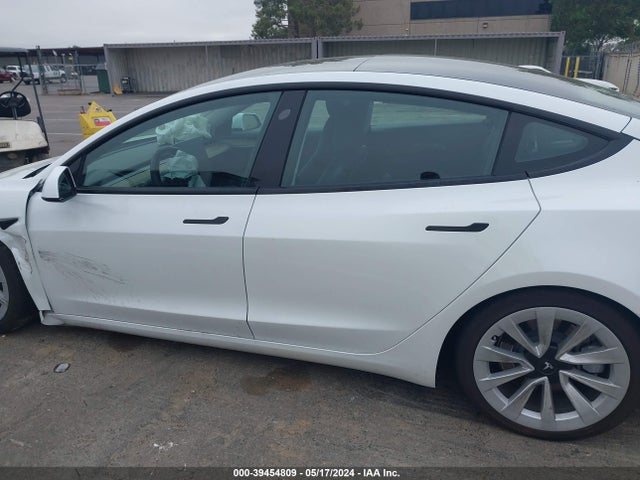 Tesla Model 3 Rear-wheel Drive 2022 5YJ3E1EA3NF143006 Image 14