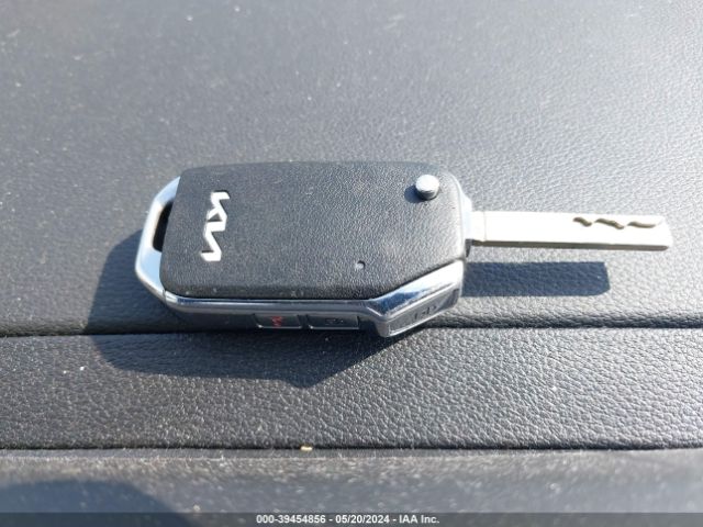 KNDPU3AF3P7086705 KIA Sportage Lx