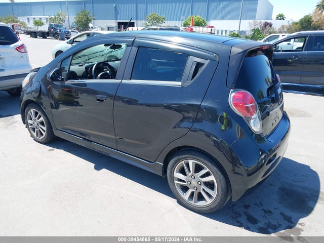 Chevrolet Spark Ev 2lt 2016 KL8CL6S09GC580676 Image 3
