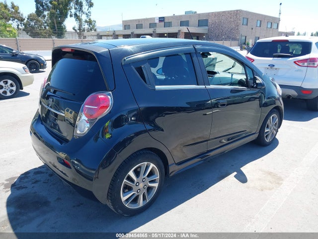 Chevrolet Spark Ev 2lt 2016 KL8CL6S09GC580676 Image 4