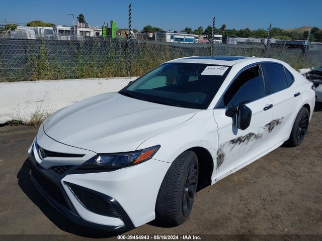 Toyota CAMRY SE 2022 4T1T11AK3NU641462 Image 2