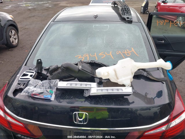 Honda ACCORD EX 2016 1HGCR2F75GA209811 Image 18