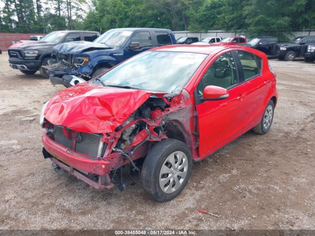 JTDKDTB32E1068274 Toyota Prius C One