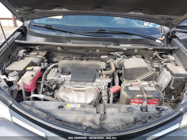 Toyota RAV4 LE 2018 2T3ZFREV5JW452912 Image 10