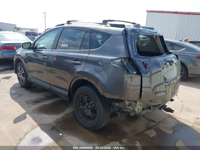 Toyota RAV4 LE 2018 2T3ZFREV5JW452912 Image 3