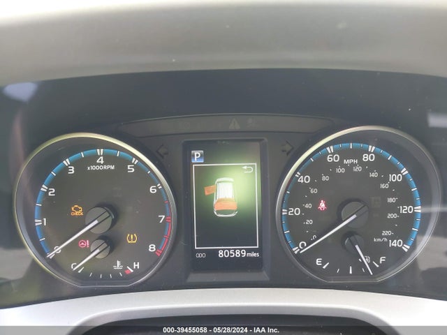 Toyota RAV4 LE 2018 2T3ZFREV5JW452912 Image 7